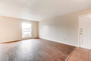 2611 Ektom Dr, Austin, TX 78745 - Photo 10