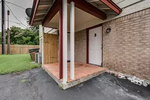 2611 Ektom Dr, Austin, TX 78745 - Photo 6