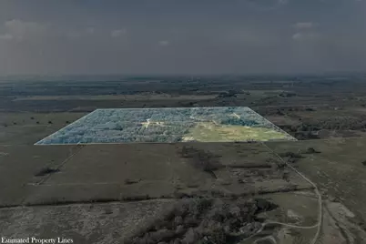 1144 Treetop Lane, Luling, TX 78648 - Photo 6