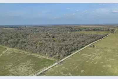 1144 Treetop Lane, Luling, TX 78648 - Photo 28