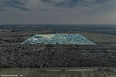 1144 Treetop Lane, Luling, TX 78648 - Photo 16