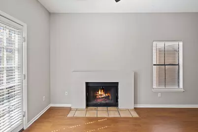 712 Graham Place #205, Austin, TX 78705 - Photo 12