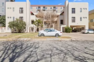 712 Graham Pl, Austin, TX 78705 - Photo 1