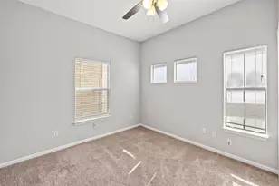 712 Graham Pl, Austin, TX 78705 - Photo 28