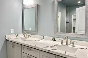 982 S Navarro St, Giddings, TX 78942 - Photo 12