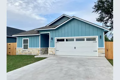 982 S Navarro Street, Giddings, TX 78942 - Photo 24