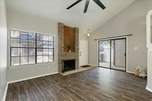 1748 Ohlen Rd, Austin, TX 78757 - Photo 12