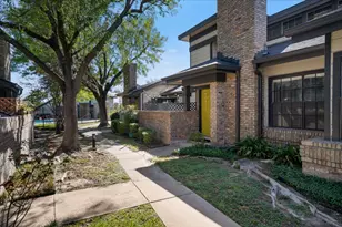 1748 Ohlen Rd, Austin, TX 78757 - Photo 8