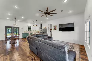 109 Lavonna Fox Dr, Burnet, TX 78611 - Photo 6