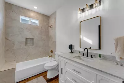 109 Lavonna Fox Drive, Burnet, TX 78611 - Photo 14