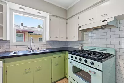 4415 Hank Avenue, Austin, TX 78745 - Photo 10