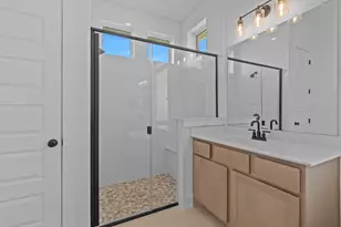 205 Clancy Dr, Liberty Hill, TX 78642 - Photo 18