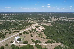 560 Saddle Ridge Dr, Bertram, TX 78605 - Photo 26