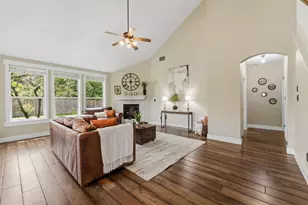 8901 Ovalla Dr, Austin, TX 78749 - Photo 12