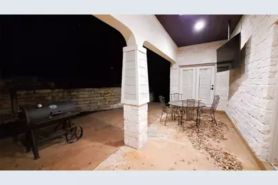 130 Squires Drive, Lakeway, TX 78734 - Photo 32