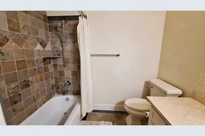 130 Squires Drive, Lakeway, TX 78734 - Photo 22