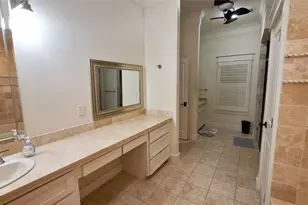 130 Squires Dr, Lakeway, TX 78734 - Photo 14