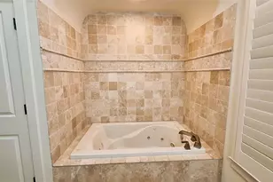 130 Squires Dr, Lakeway, TX 78734 - Photo 16