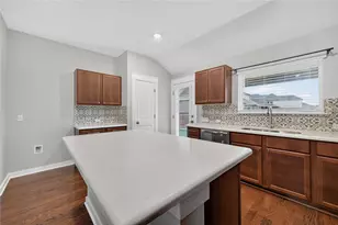 6904 Pleasanton Pkwy, Pflugerville, TX 78660 - Photo 10