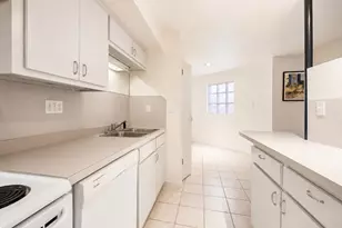 2505 Seton Ave, Austin, TX 78705 - Photo 2
