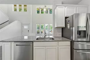 10904 Railway Ln, Austin, TX 78717 - Photo 12
