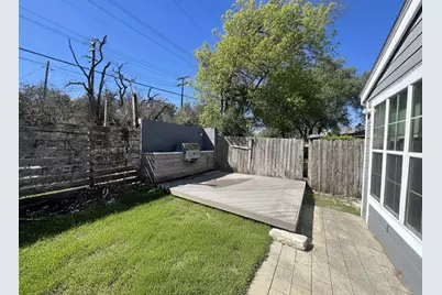 6005 Avery Island Avenue, Austin, TX 78727 - Photo 16