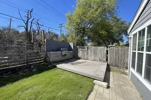6005 Avery Island Ave, Austin, TX 78727 - Photo 16