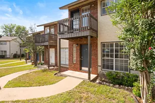 1815 River Crossing Cir, Austin, TX 78741 - Photo 1
