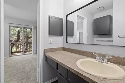 1815 River Crossing Circle #D, Austin, TX 78741 - Photo 24