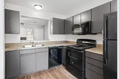 1815 River Crossing Circle #D, Austin, TX 78741 - Photo 6