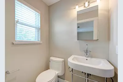 1014 E 14th Street, Austin, TX 78702 - Photo 24