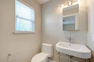 1014 E 14th St, Austin, TX 78702 - Photo 24