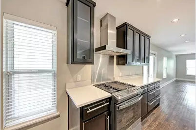 1014 E 14th Street, Austin, TX 78702 - Photo 10