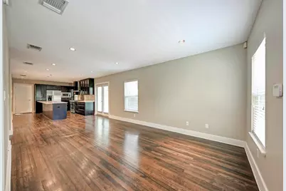 1014 E 14th Street, Austin, TX 78702 - Photo 2