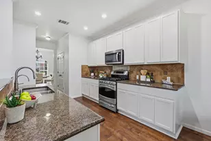 9421 Eagle Knoll, Austin, TX 78717 - Photo 2