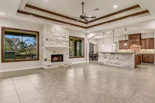 121 Wagon Gap Ct, Bastrop, TX 78602 - Photo 6