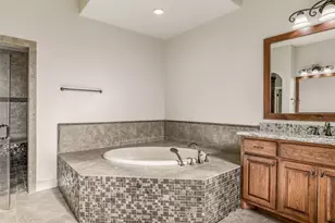 121 Wagon Gap Ct, Bastrop, TX 78602 - Photo 14