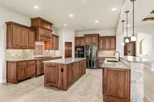 121 Wagon Gap Ct, Bastrop, TX 78602 - Photo 8