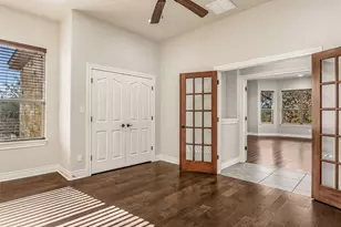 121 Wagon Gap Ct, Bastrop, TX 78602 - Photo 12