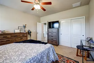 5901 Scenic Lake Dr, Georgetown, TX 78626 - Photo 32