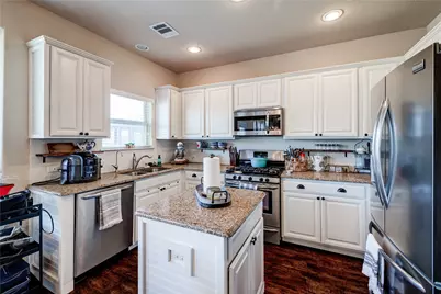 5901 Scenic Lake Drive, Georgetown, TX 78626 - Photo 16