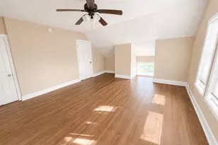 328 W Pietzsch St, Bartlett, TX 76511 - Photo 14