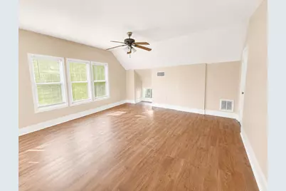 328 W Pietzsch Street, Bartlett, TX 76511 - Photo 8