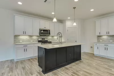13519 Feldspar Drive, Austin, TX 78729 - Photo 14