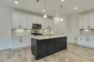 13519 Feldspar Dr, Austin, TX 78729 - Photo 14