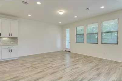 13519 Feldspar Drive, Austin, TX 78729 - Photo 12