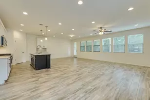 13519 Feldspar Dr, Austin, TX 78729 - Photo 6