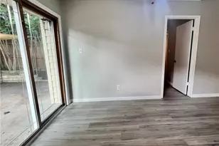 5305 Summer Cir, Austin, TX 78741 - Photo 10