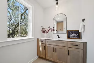 2410 Drew Ln, Austin, TX 78748 - Photo 10