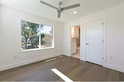 2504 E 6th Street #2, Austin, TX 78702 - Photo 12